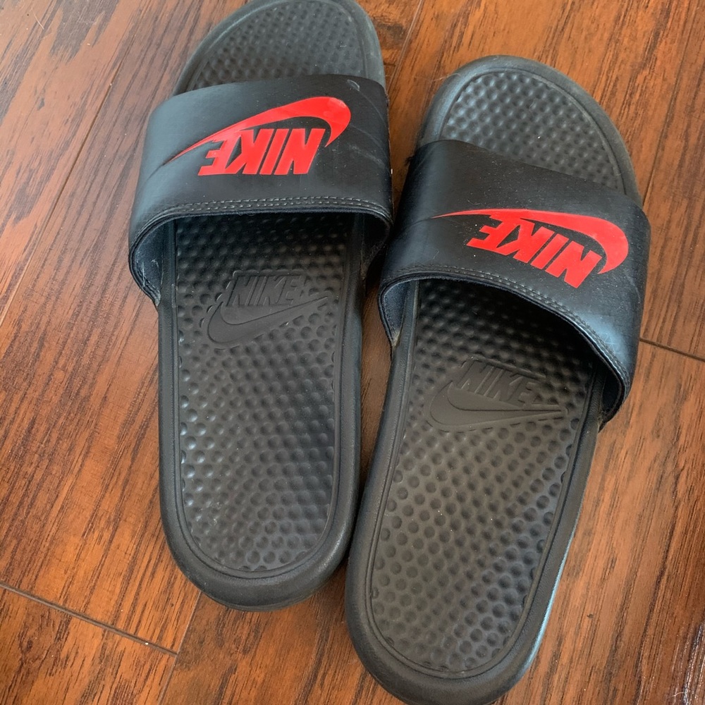 Nike slides